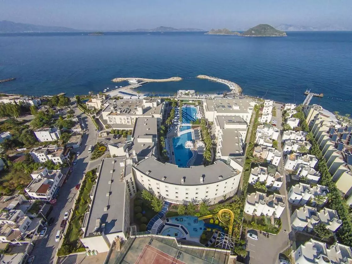 LABLANCHE RESORT_SHABAVIZ (30).jpg